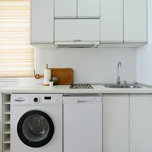 https://apartamento-playa-chica.in-canary-islands.com